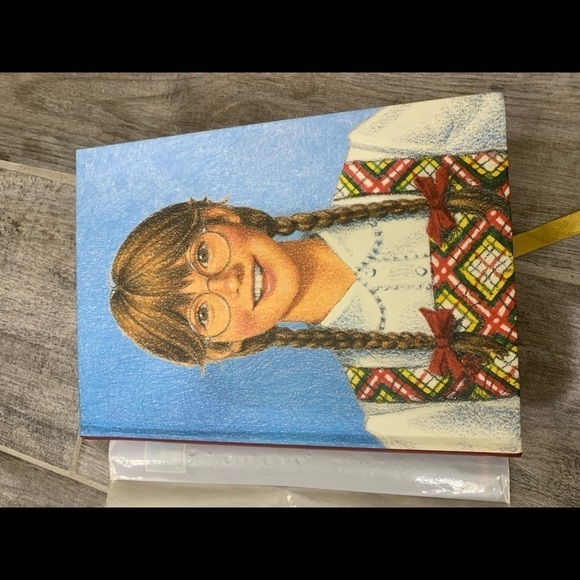 Vintage American Girl Hard Cover Book Limited Edition Molly’s Story Collection - Picture 10 of 16